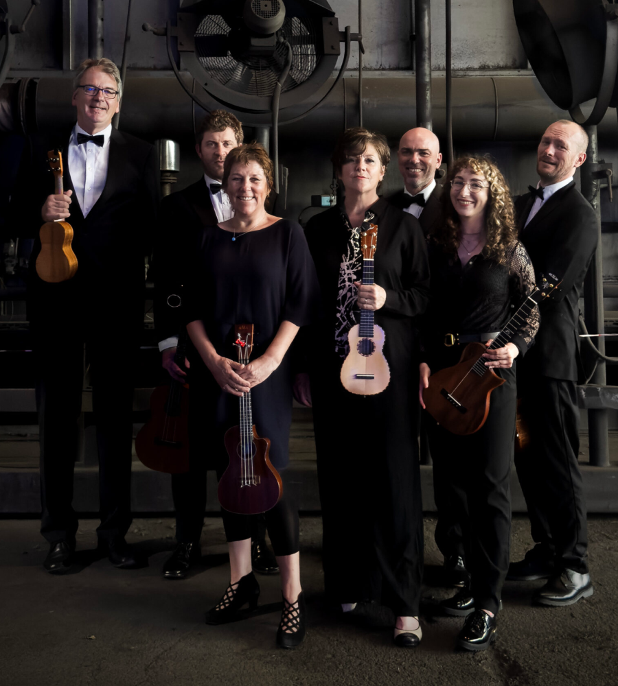 © Leisa Rea and Viola Farrington